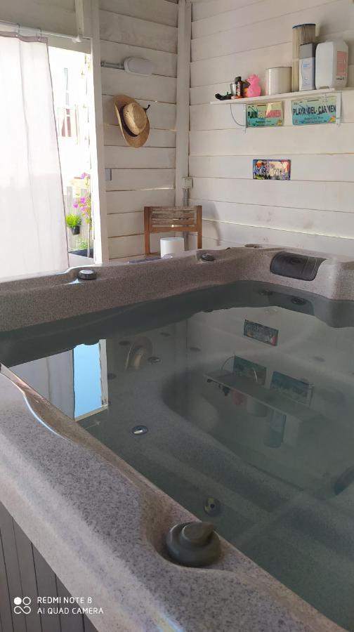 Appartement Tout Confort Au Calme Avec Jacuzzi Mouguerre Екстериор снимка